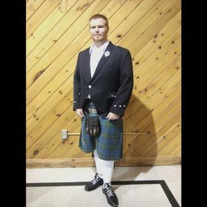 Meet your Posher, Aaron